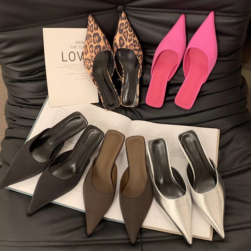 Novo luxo apontou toe mulheres - Sandals avaliação e preço