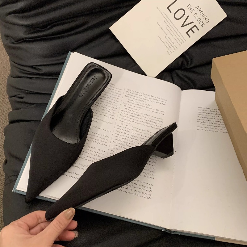 Novo luxo apontou toe mulheres - Sandals avaliação e preço