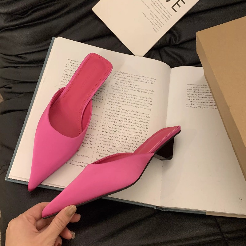 Novo luxo apontou toe mulheres - Sandals avaliação e preço